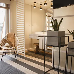 Select Liberdade Lisbon
