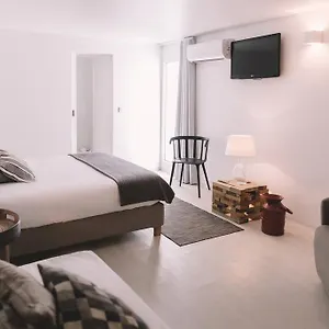Bed & Breakfast Santa Bica Eat Drink&sleep, Lisbona